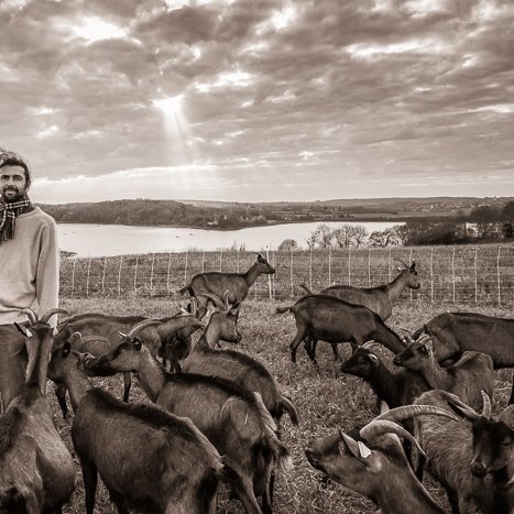 Sven, producteur de fromage de chèvre #2 © Michel FLEURY <strong>Sven, producteur de fromage de chèvre #2</strong> <small>© Michel FLEURY</small>
