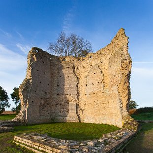 <strong>Corseul, site du temple de Mars</strong> <small>© Michel FLEURY</small>